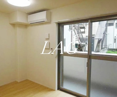 【居間・リビング】 | エスペランサ　２０２ | 洋室のお部屋です。