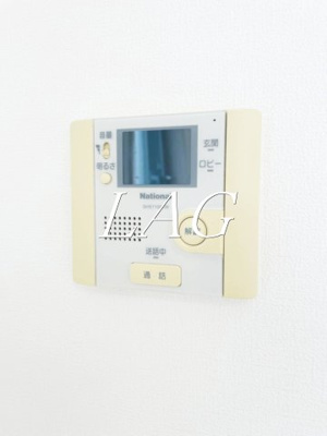 【セキュリティ】 | ニューシティアパートメンツ南千住 | モニター付きインターフォンです。