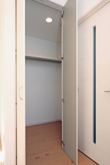船橋市本町２丁目の賃貸マンションの収納
