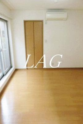 【居間・リビング】 | マルベリービレッジ | 洋室のお部屋です。