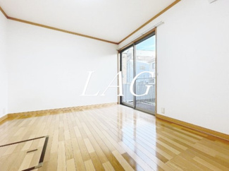 【居間・リビング】 | シェトワ中央 | 洋室のお部屋です。