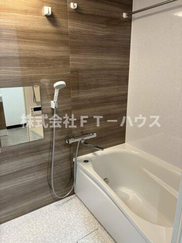 サンパレスＣＡ田中の浴室