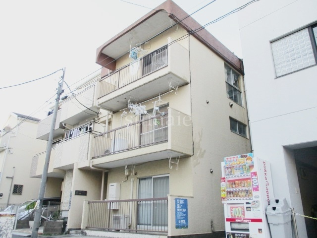 奥山ビルの外観|蓮根駅まで8分です☆