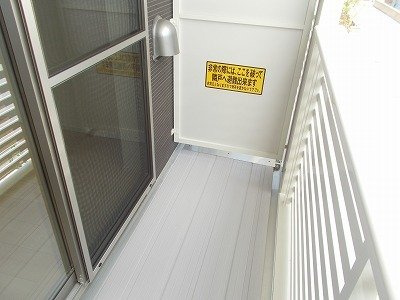 カモミール万葉のバルコニー|陽当たり良好なバルコニーです