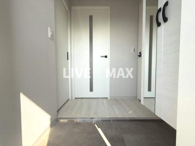 【玄関】Alivis三国本町