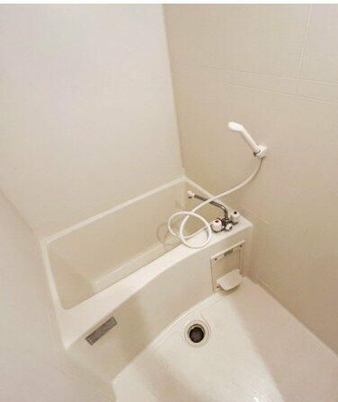 アヴァンティック天王洲の浴室