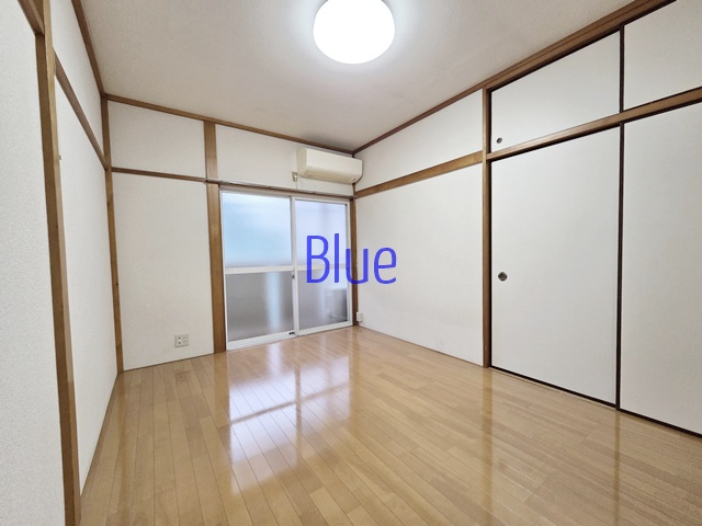 【寝室】