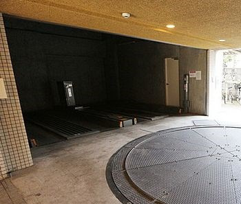 【駐車場】プラウドフラット三軒茶屋
