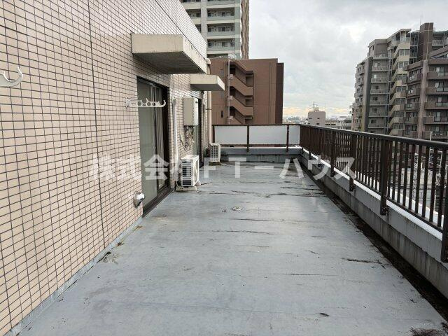 サンパレスＣＡ田中のバルコニー