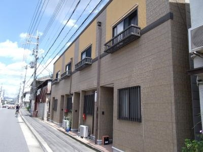 フローリアン御前の周辺|前面道路