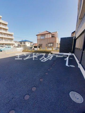 サウス　グレースマンションの駐車場|高崎、前橋のお部屋探しはエンドスケープまで！お客様の理想お聞かせ下さい♪