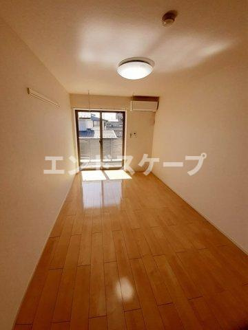 サウス　グレースマンションの居間・リビング|高崎、前橋のお部屋探しはエンドスケープまで！お客様の理想お聞かせ下さい♪