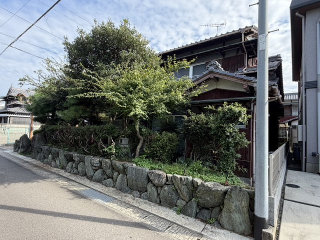 小松町新屋敷甲303-1　売土地の外観