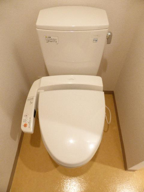 KDXレジデンス芝公園のトイレ|コンパクトで使いやすいトイレです
