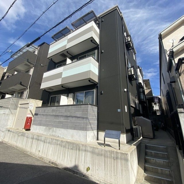 MIRAIE長田の外観