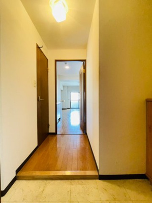 【玄関】 | サングリーン大淀 | 同マンション別部屋　参考写真