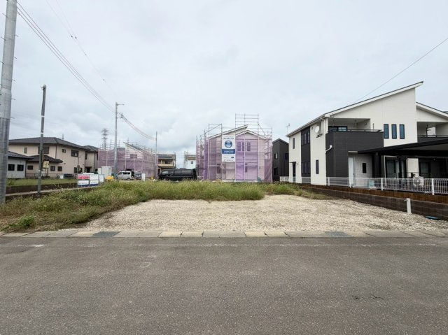 【前面道路含む現地写真】 | 藤岡市立石　新築住宅