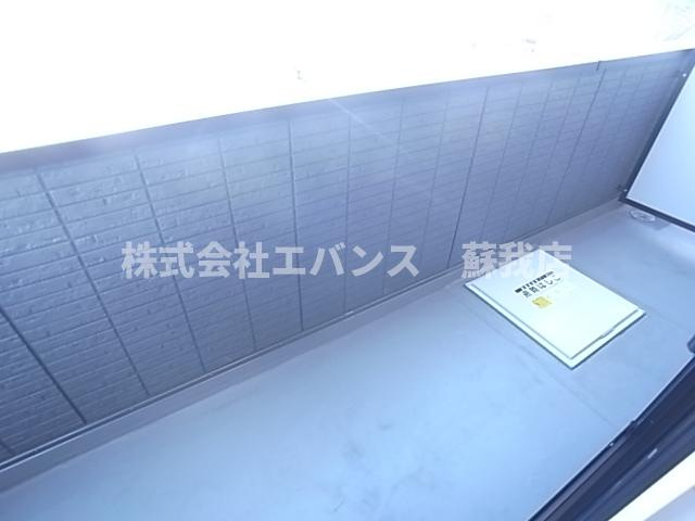【バルコニー】 | アヴァンスコート壱番館 | 暖かな日差しのふりそそぐバルコニー
