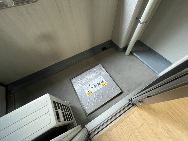 ラクラス市川のバルコニー