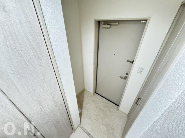 クリエオーレ照ケ丘Ⅱの玄関