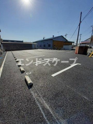 アネモネの駐車場|高崎、前橋のお部屋探しはエンドスケープまで！お客様の理想お聞かせ下さい♪