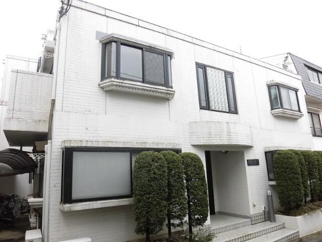 エクセル下馬Ⅴの外観