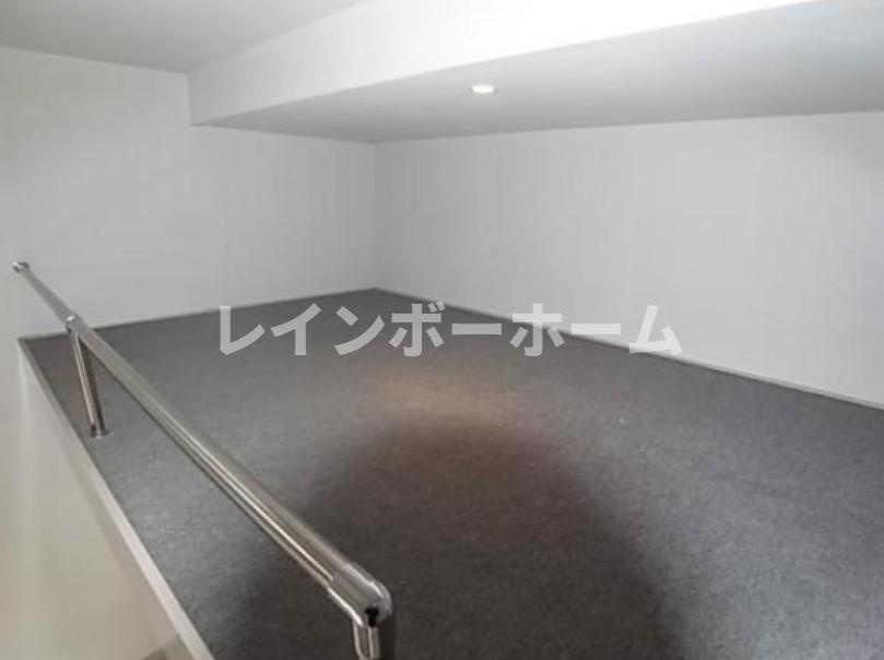 練馬区旭町２丁目のアパートの収納