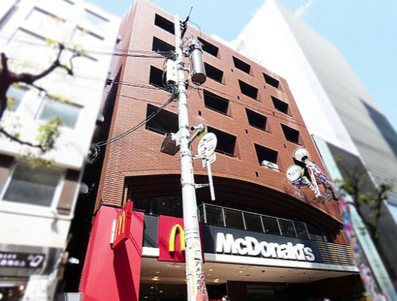 大阪市中央区西心斎橋１丁目の店舗事務所