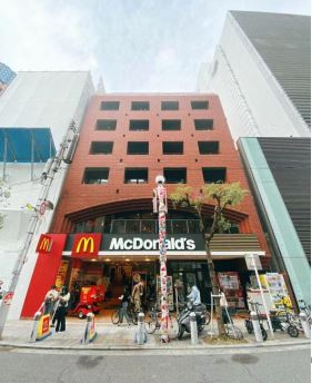 大阪市中央区西心斎橋１丁目の店舗事務所の外観