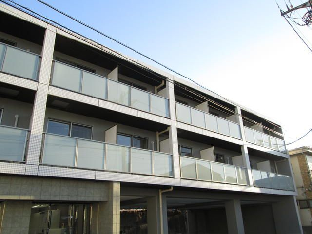 第２鈴木ビルの外観
