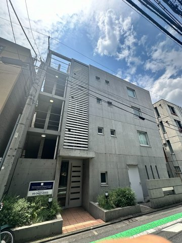 ラティエラ乃木坂 の外観