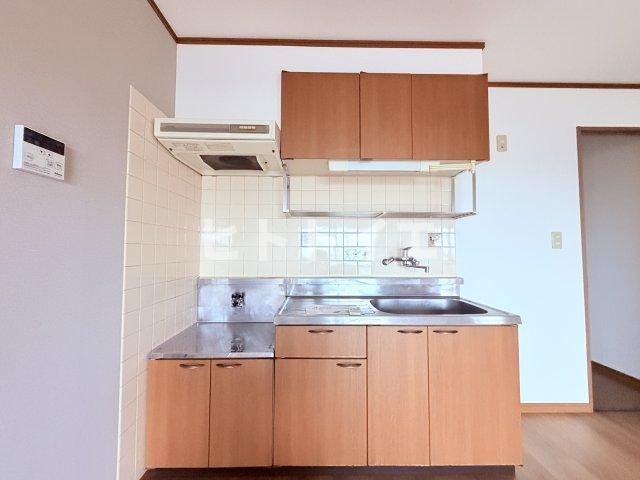 アーバンヒル広川のキッチン