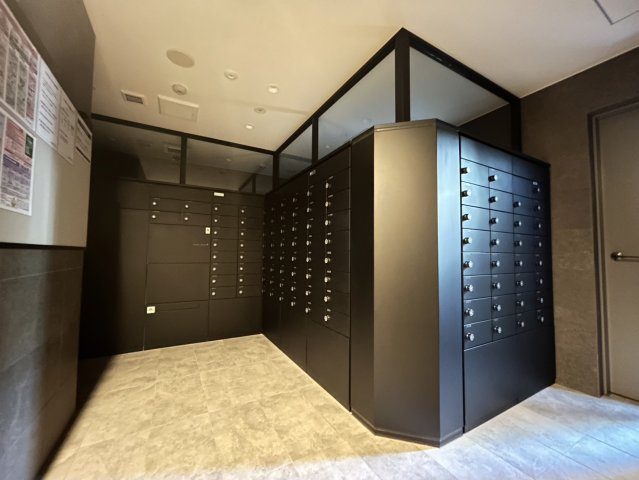 【エントランス】アルファレガロ神戸元町 