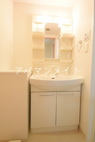 【洗面所】 | ヴェールシャルマン戸塚Ⅱ | 脱衣スペースもあります