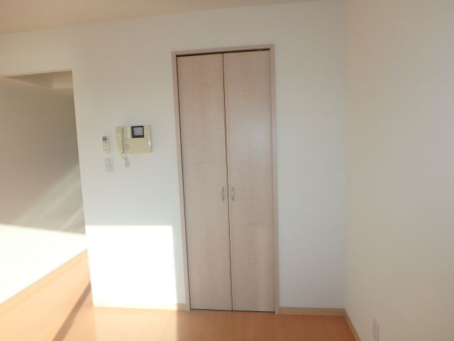 グレイスコート武蔵小杉の収納|他のお部屋の参考写真となります。