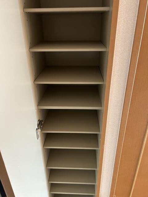 第五浅岡ビルの収納