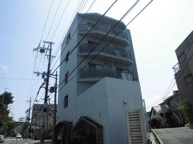 フォレストパークの外観