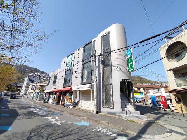 箕面市箕面１丁目の店舗事務所