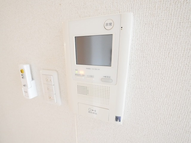 SWISS梅田東のセキュリティ|SWISS梅田東（スイス梅田東）　TV付モニターフォン
