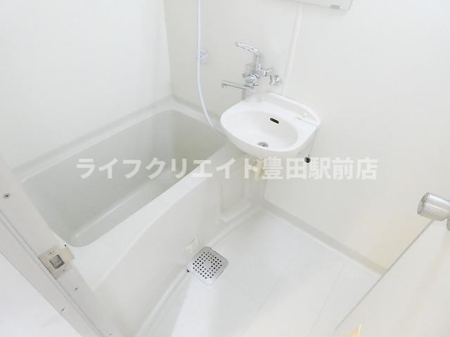 タウンフレッチェ高幡の浴室