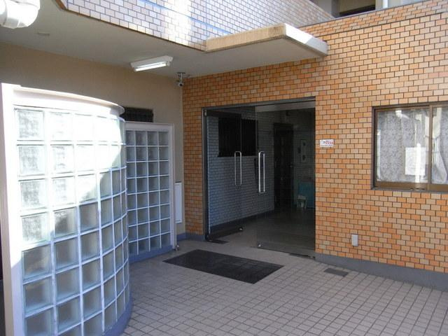 上大岡ダイヤモンドマンションのエントランス