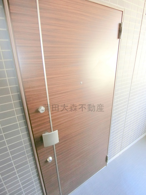 ARCOBALENO TAMAGAWA AZの玄関