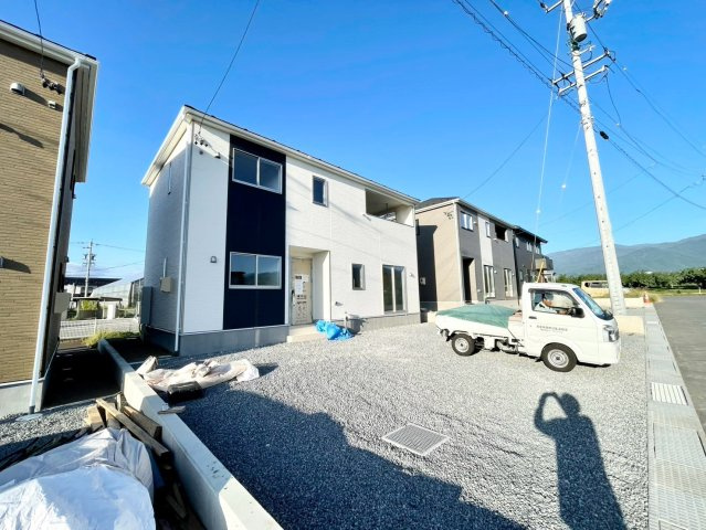 中野市七瀬オプション工事プレゼント対象物件！の外観|新規販売開始しました！ローン相談お任せください！！お問合せは＜Tel 026-477-7419＞まで♪