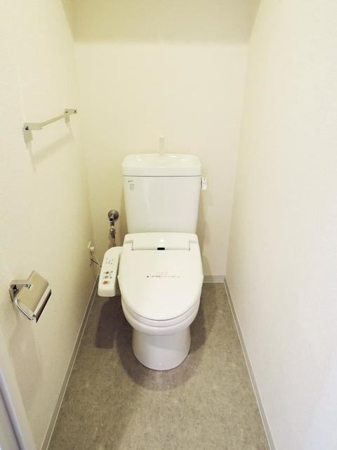 パークアクシス幡ヶ谷のトイレ|※写真は同タイプ住戸です。