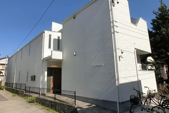 千葉市花見川区検見川町３丁目のアパートの外観