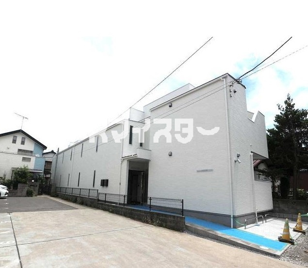 千葉市花見川区検見川町３丁目のアパートの外観