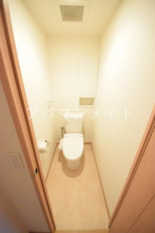 【トイレ】 | トトローネ | 清潔感のあるトイレです