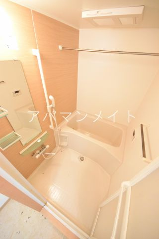 【浴室】 | トトローネ | 日々の疲れを癒すお風呂付です