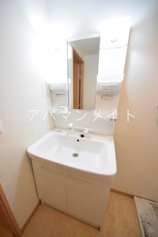 【洗面所】 | トトローネ | 忙しい朝には欠かせない洗面所です
