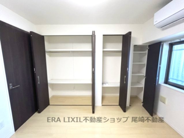 ポレスターステーションシティ久喜の収納|洋室収納